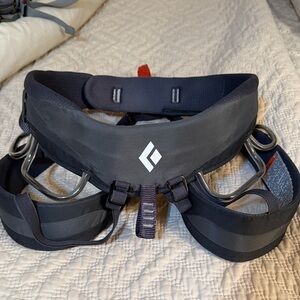 Black Diamond Men’s M Climbing Harness